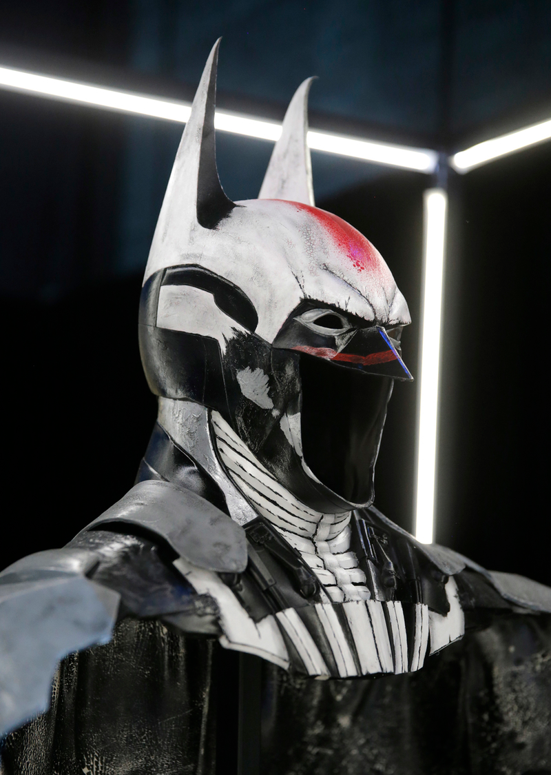 Illustration for article titled El mítico traje de Batman, reimaginado por decenas de artistas